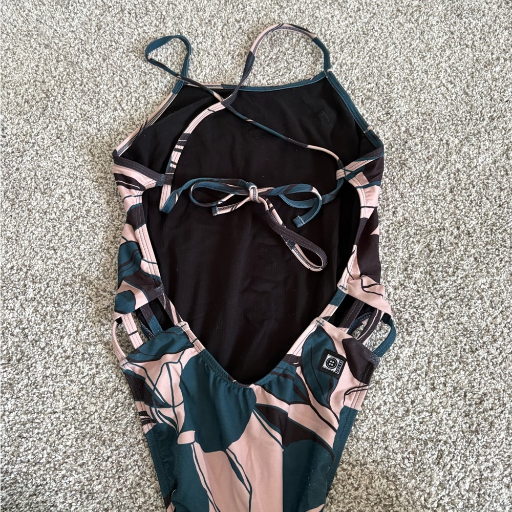 Jolyn “Gavin 2” floral onesie with side slits - Picture 3 of 3